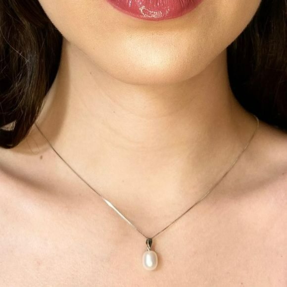 925 Sterling Silver Cultured White Freshwater Pearl Necklace Ring‎ Earring Set - Picture 3 of 10